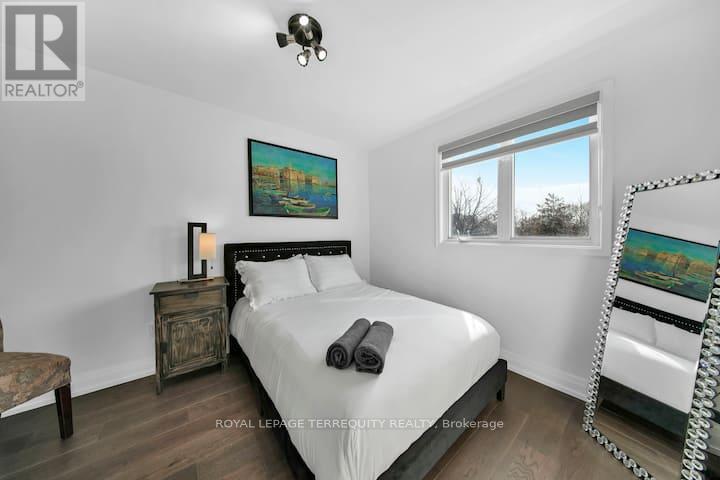 Main - 49 Manderley Drive, Toronto, Ontario  M1N 3E8 - Photo 4 - E13054234