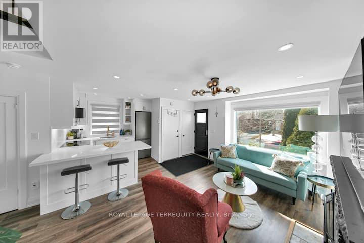 Main - 49 Manderley Drive, Toronto, Ontario  M1N 3E8 - Photo 5 - E13054234