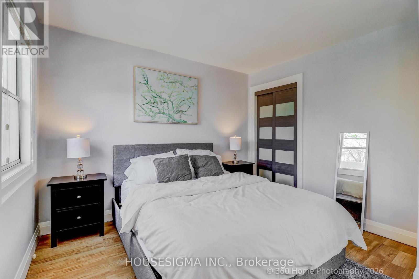 82 Redwood Avenue, Toronto, Ontario  M4L 2S6 - Photo 16 - E13054256