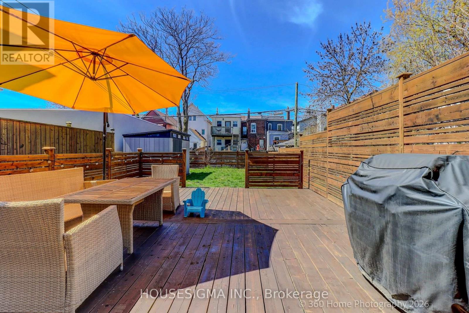 82 Redwood Avenue, Toronto, Ontario  M4L 2S6 - Photo 24 - E13054256