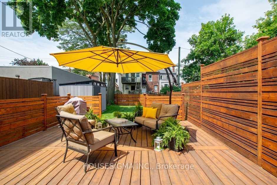 82 Redwood Avenue, Toronto, Ontario  M4L 2S6 - Photo 25 - E13054256