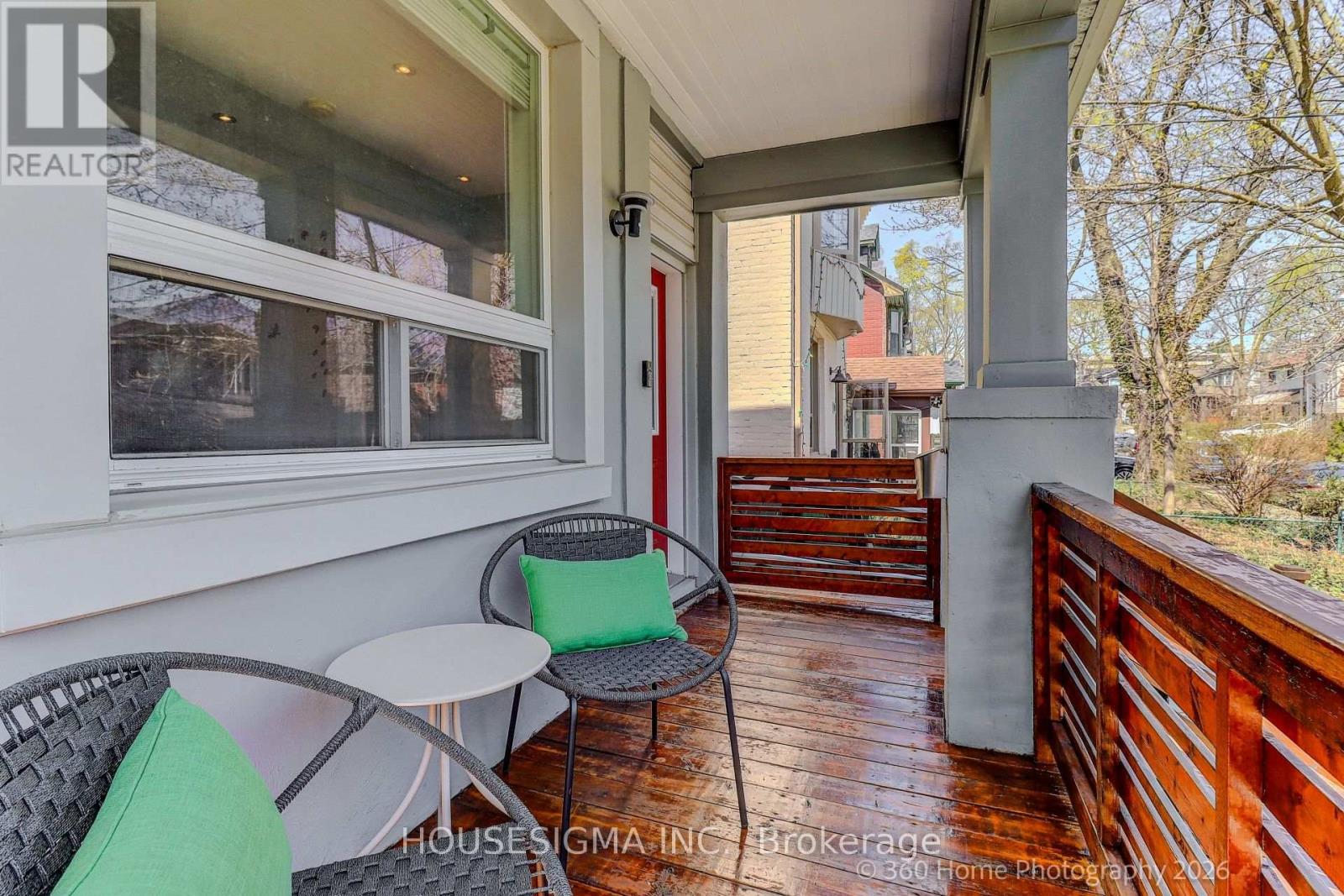 82 Redwood Avenue, Toronto, Ontario  M4L 2S6 - Photo 3 - E13054256