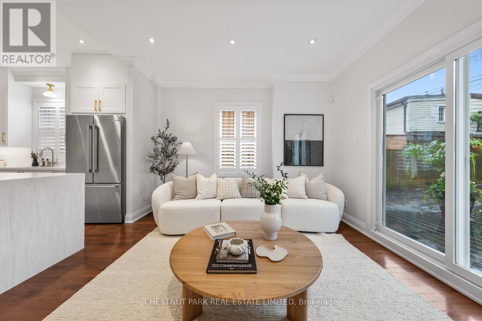 146 Boulton Avenue, Toronto, Ontario  M4M 2J7 - Photo 11 - E13054298