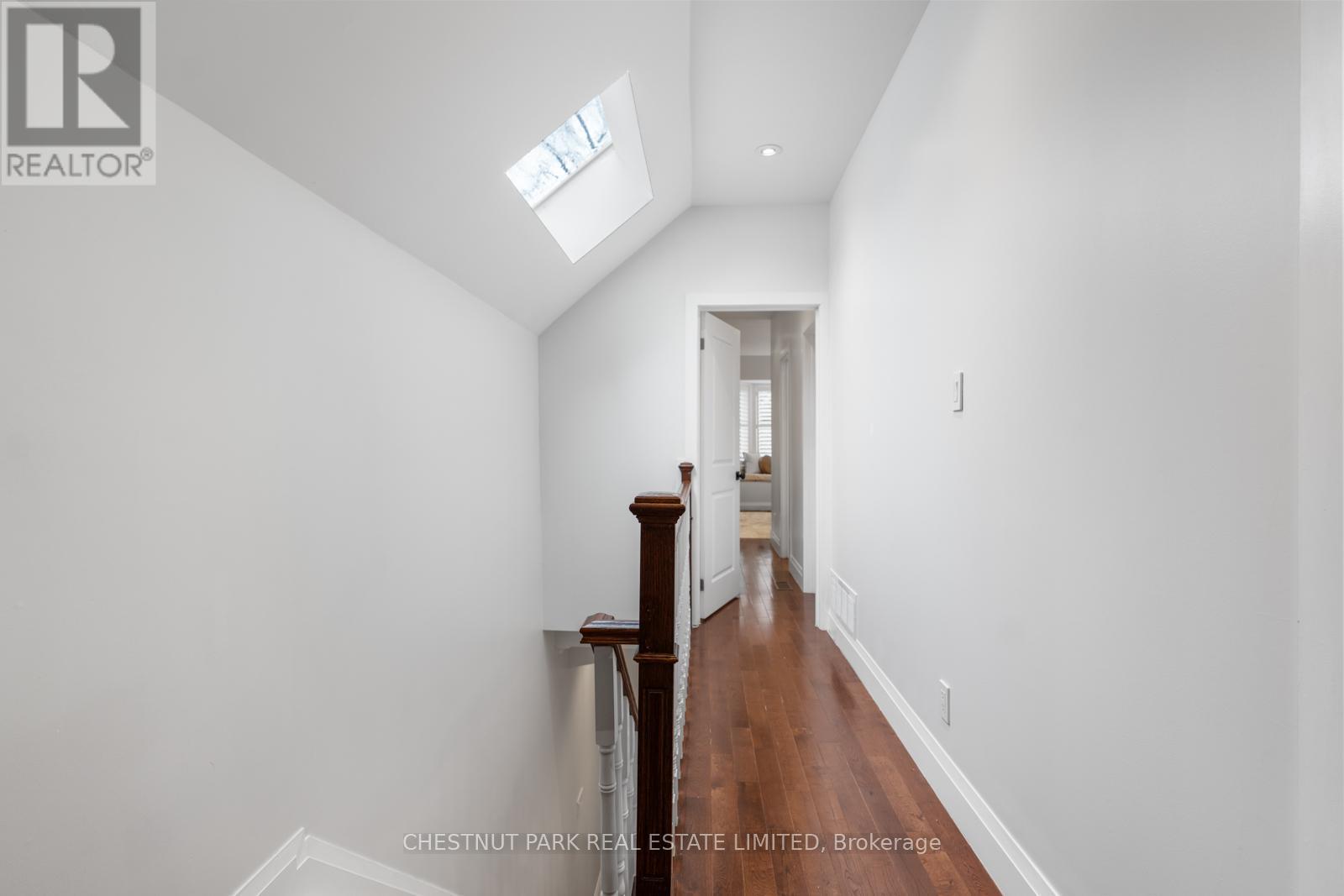 146 Boulton Avenue, Toronto, Ontario  M4M 2J7 - Photo 17 - E13054298