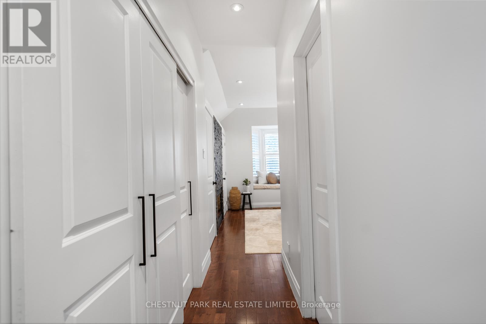 146 Boulton Avenue, Toronto, Ontario  M4M 2J7 - Photo 18 - E13054298