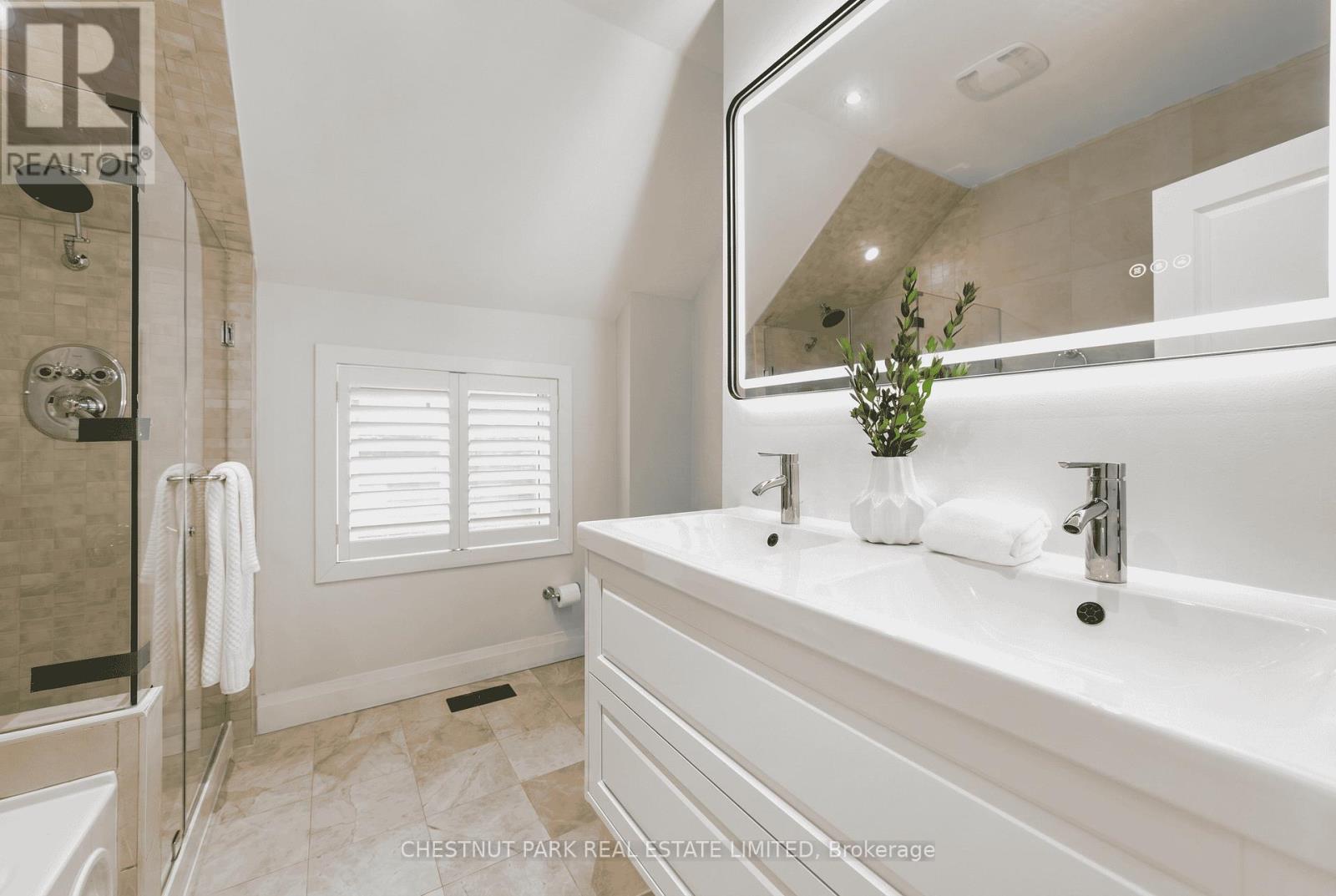 146 Boulton Avenue, Toronto, Ontario  M4M 2J7 - Photo 22 - E13054298