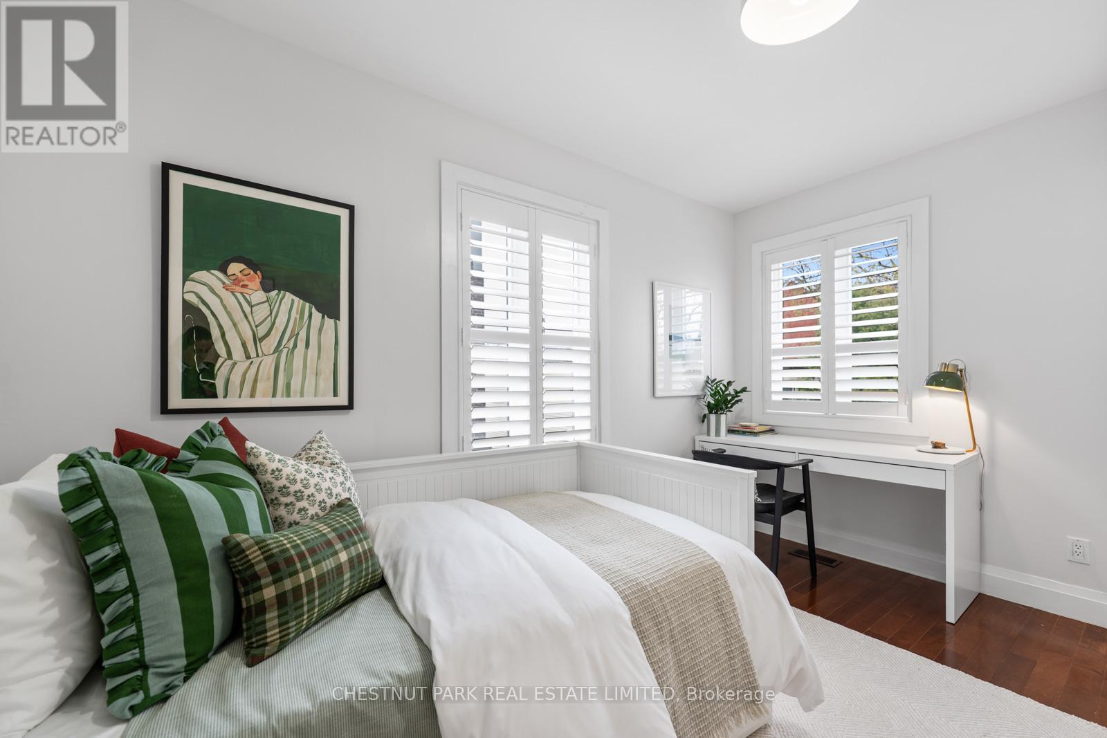 146 Boulton Avenue, Toronto, Ontario  M4M 2J7 - Photo 26 - E13054298