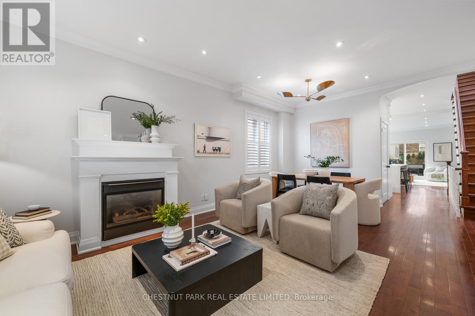 146 Boulton Avenue, Toronto, Ontario  M4M 2J7 - Photo 4 - E13054298