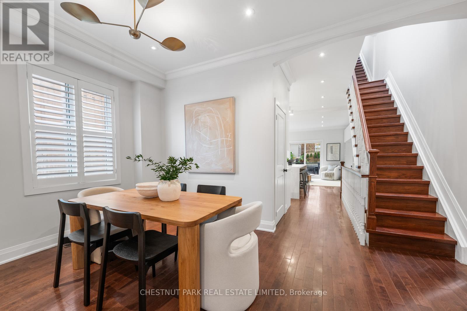 146 Boulton Avenue, Toronto, Ontario  M4M 2J7 - Photo 6 - E13054298