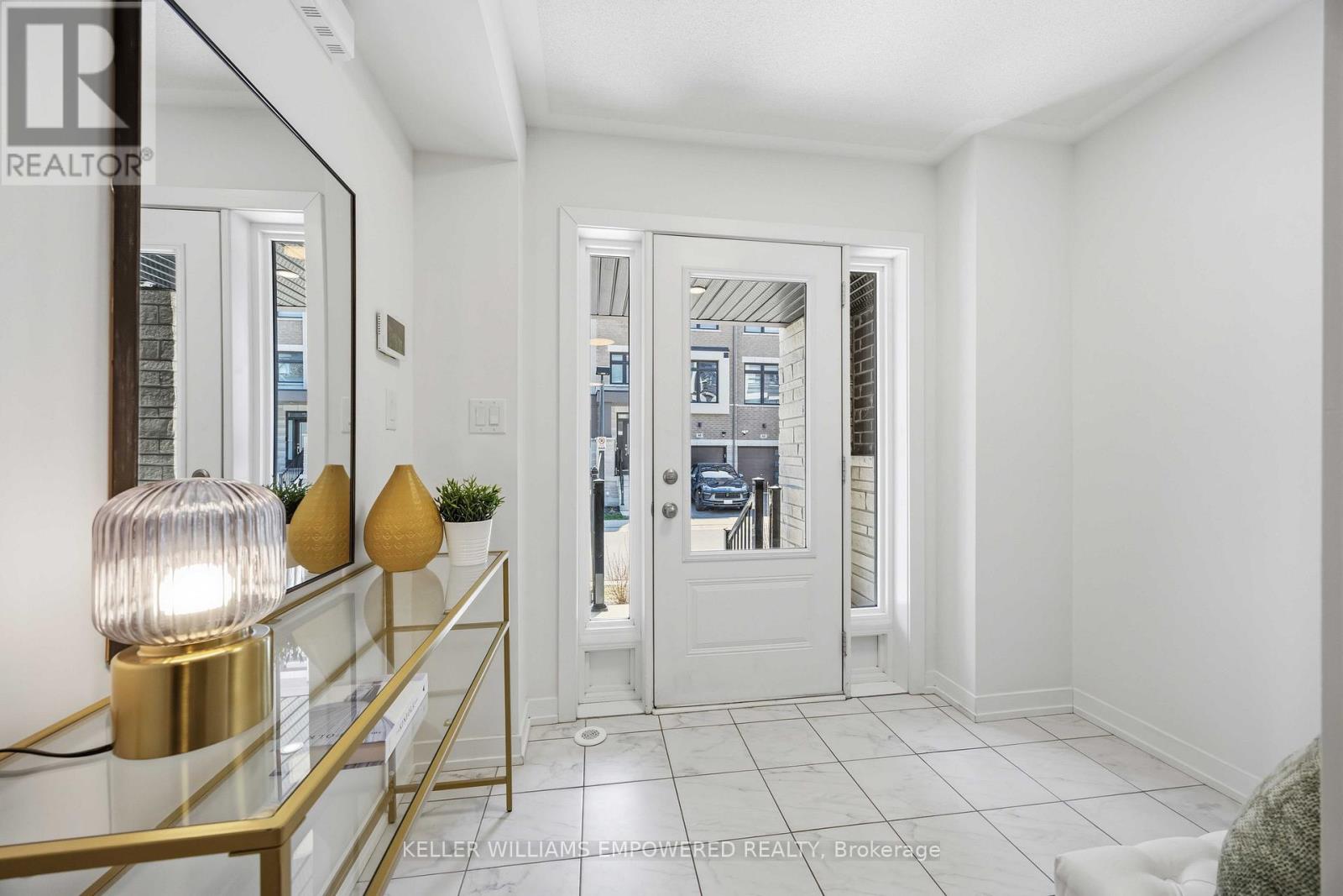 84 Riley Reed Lane, Richmond Hill, Ontario  L4S 0M3 - Photo 8 - N13054092