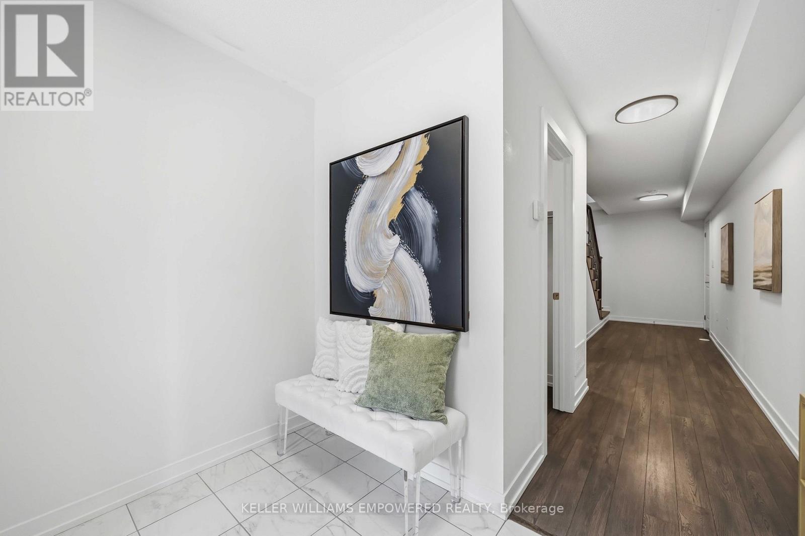 84 Riley Reed Lane, Richmond Hill, Ontario  L4S 0M3 - Photo 9 - N13054092