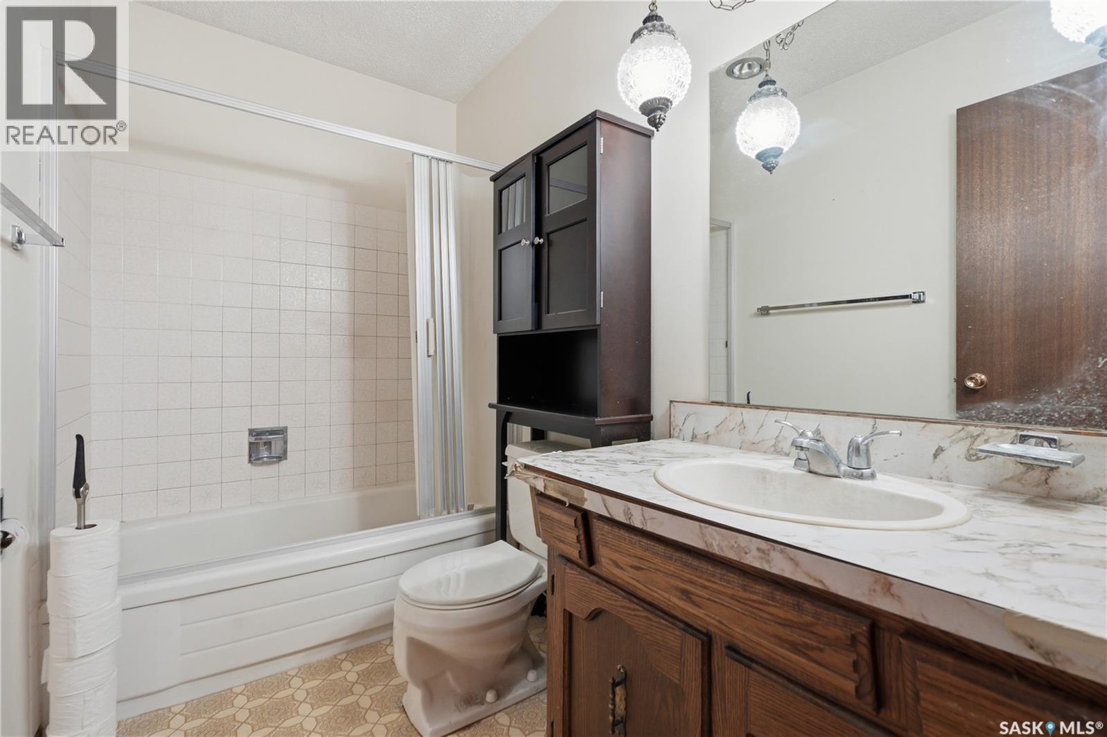 203 Huron Court, Saskatoon, Saskatchewan  S7K 4E9 - Photo 16 - SK034132