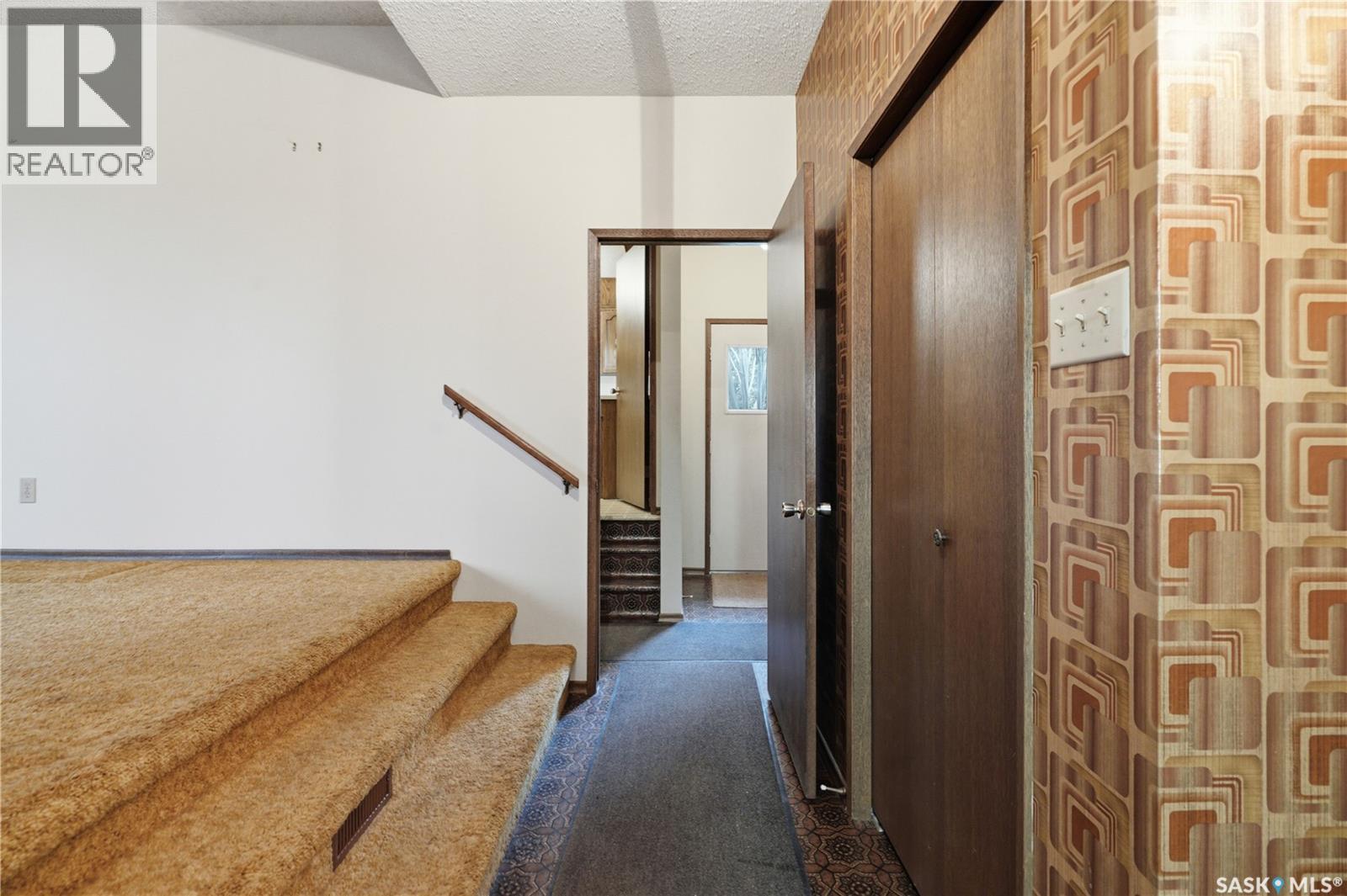 203 Huron Court, Saskatoon, Saskatchewan  S7K 4E9 - Photo 22 - SK034132