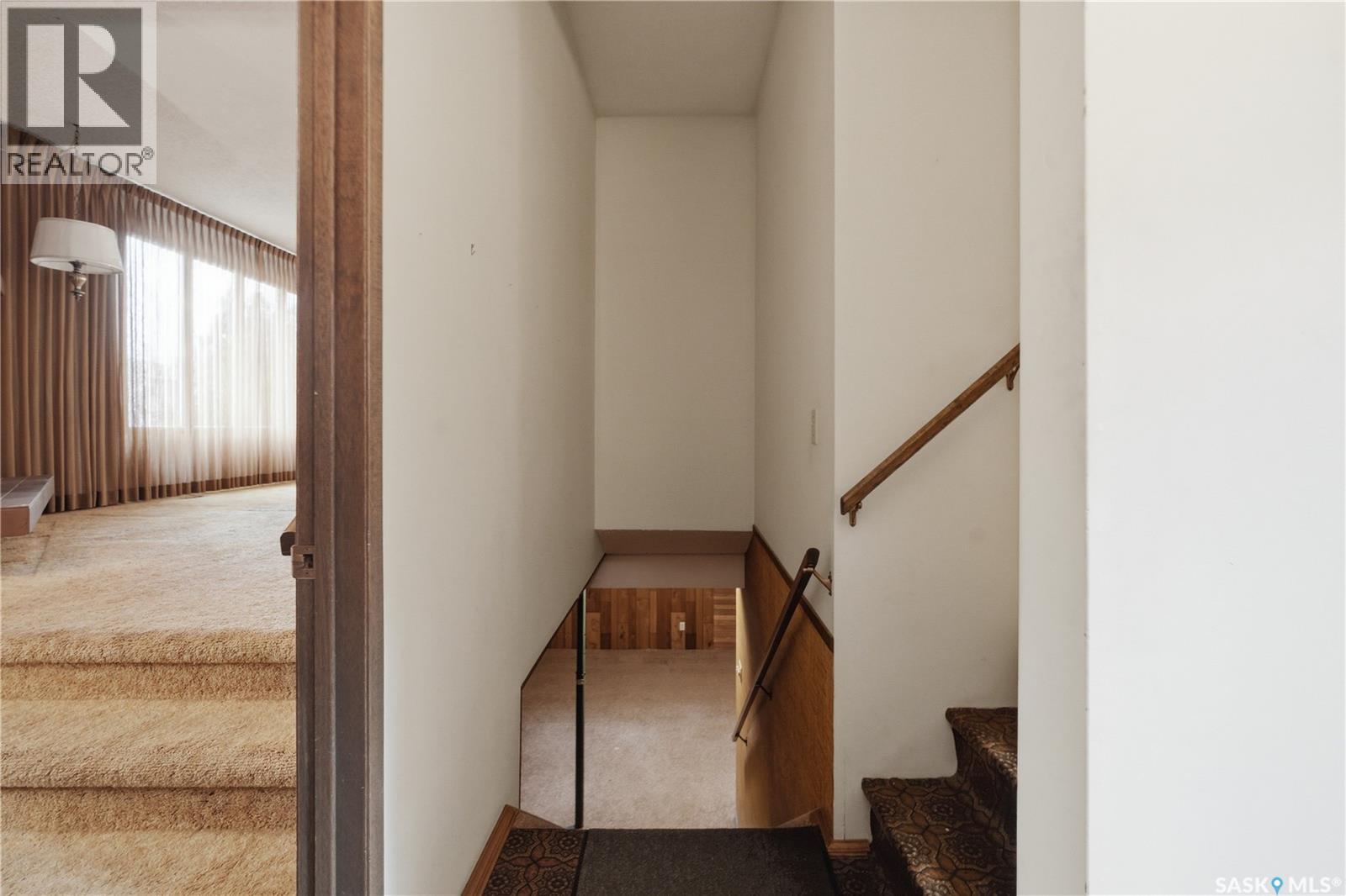 203 Huron Court, Saskatoon, Saskatchewan  S7K 4E9 - Photo 24 - SK034132