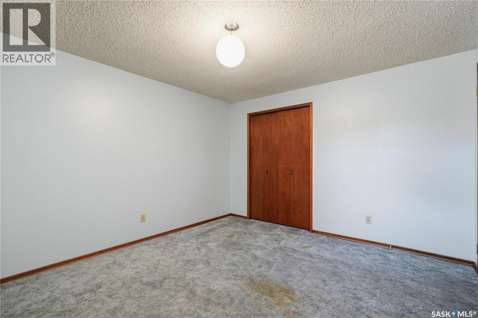 203 Huron Court, Saskatoon, Saskatchewan  S7K 4E9 - Photo 31 - SK034132