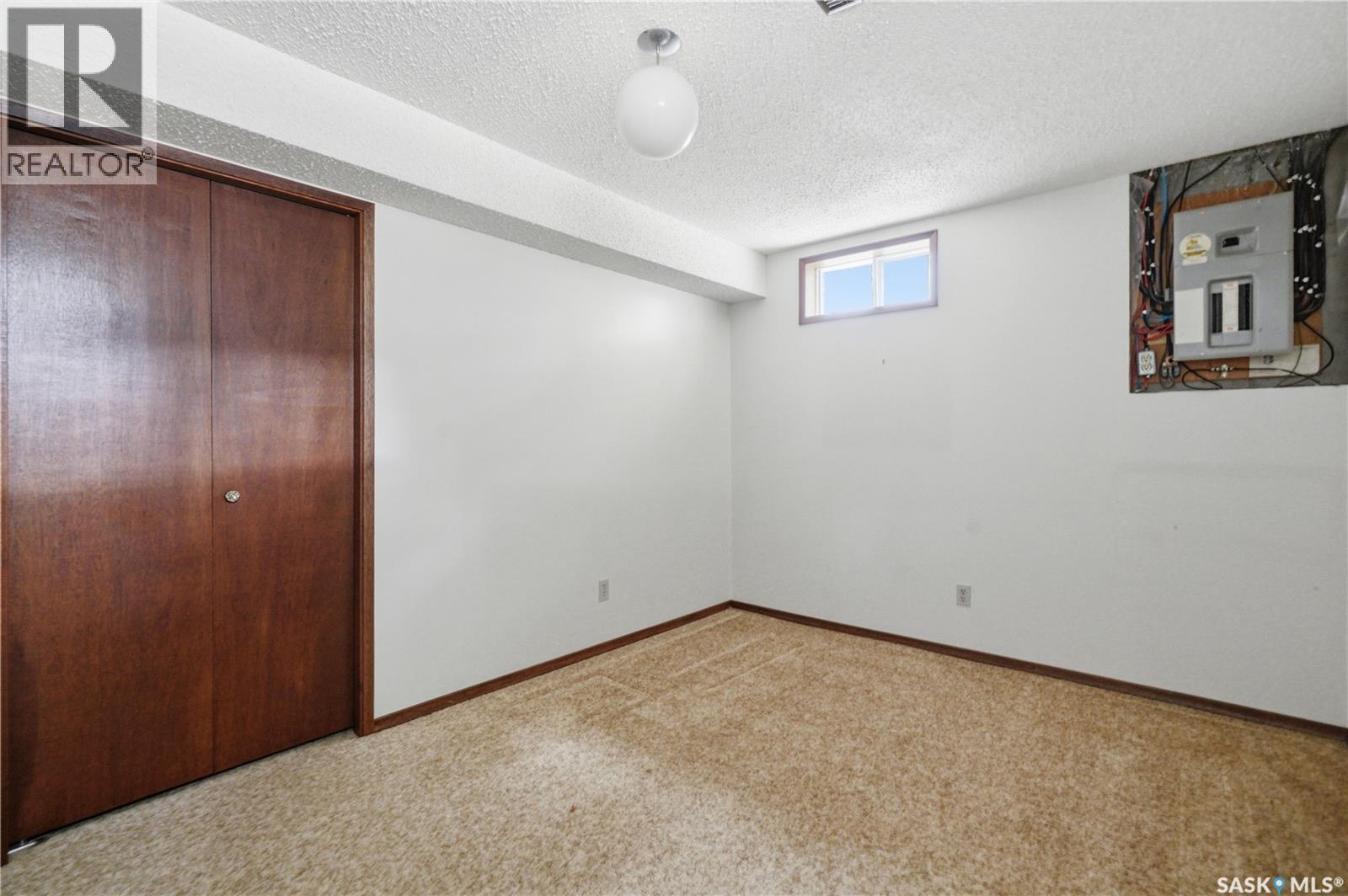 203 Huron Court, Saskatoon, Saskatchewan  S7K 4E9 - Photo 33 - SK034132