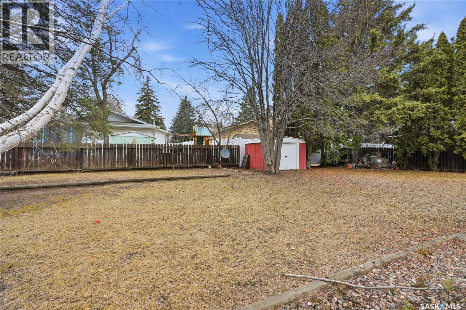 203 Huron Court, Saskatoon, Saskatchewan  S7K 4E9 - Photo 43 - SK034132