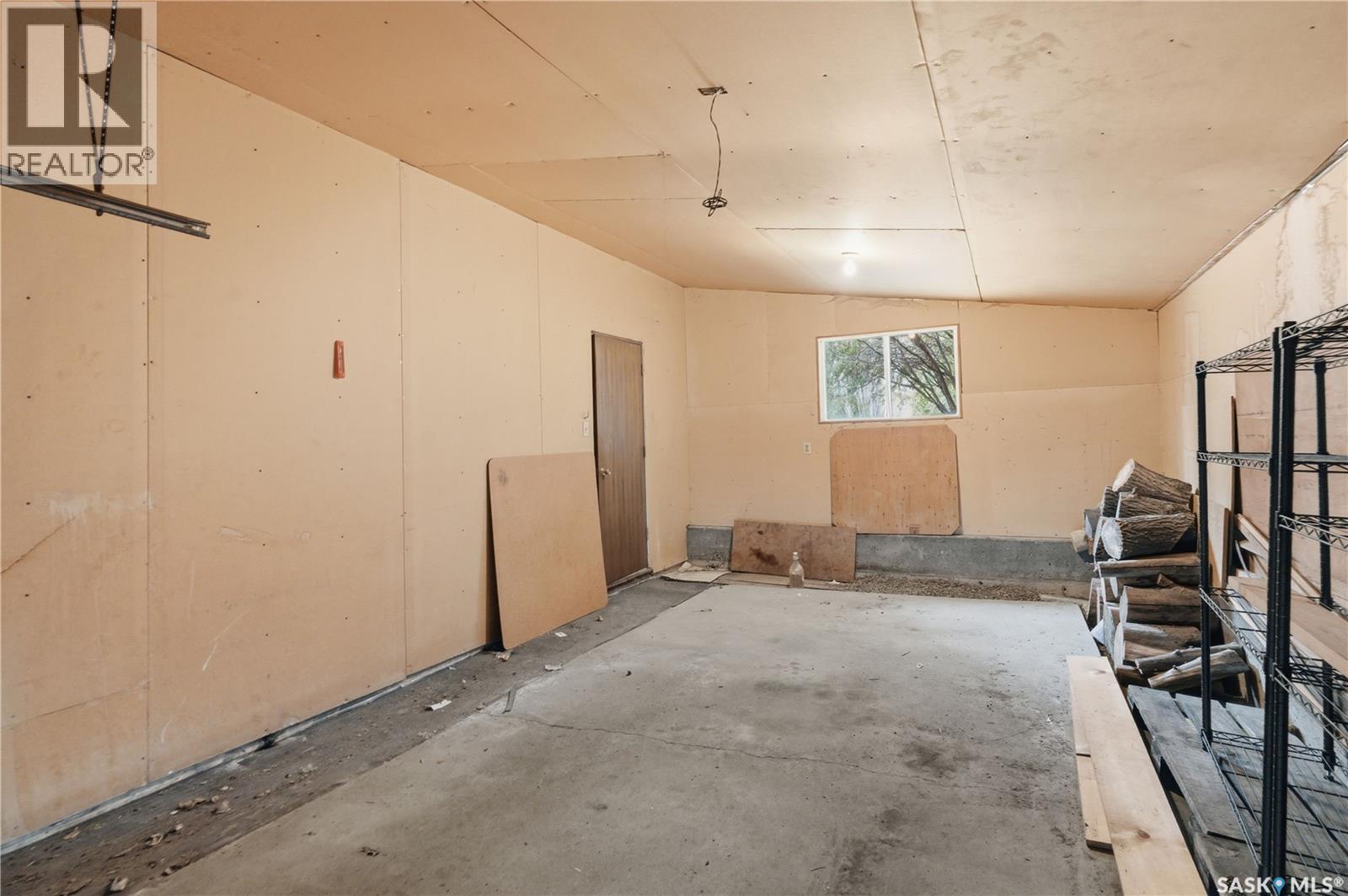 203 Huron Court, Saskatoon, Saskatchewan  S7K 4E9 - Photo 45 - SK034132