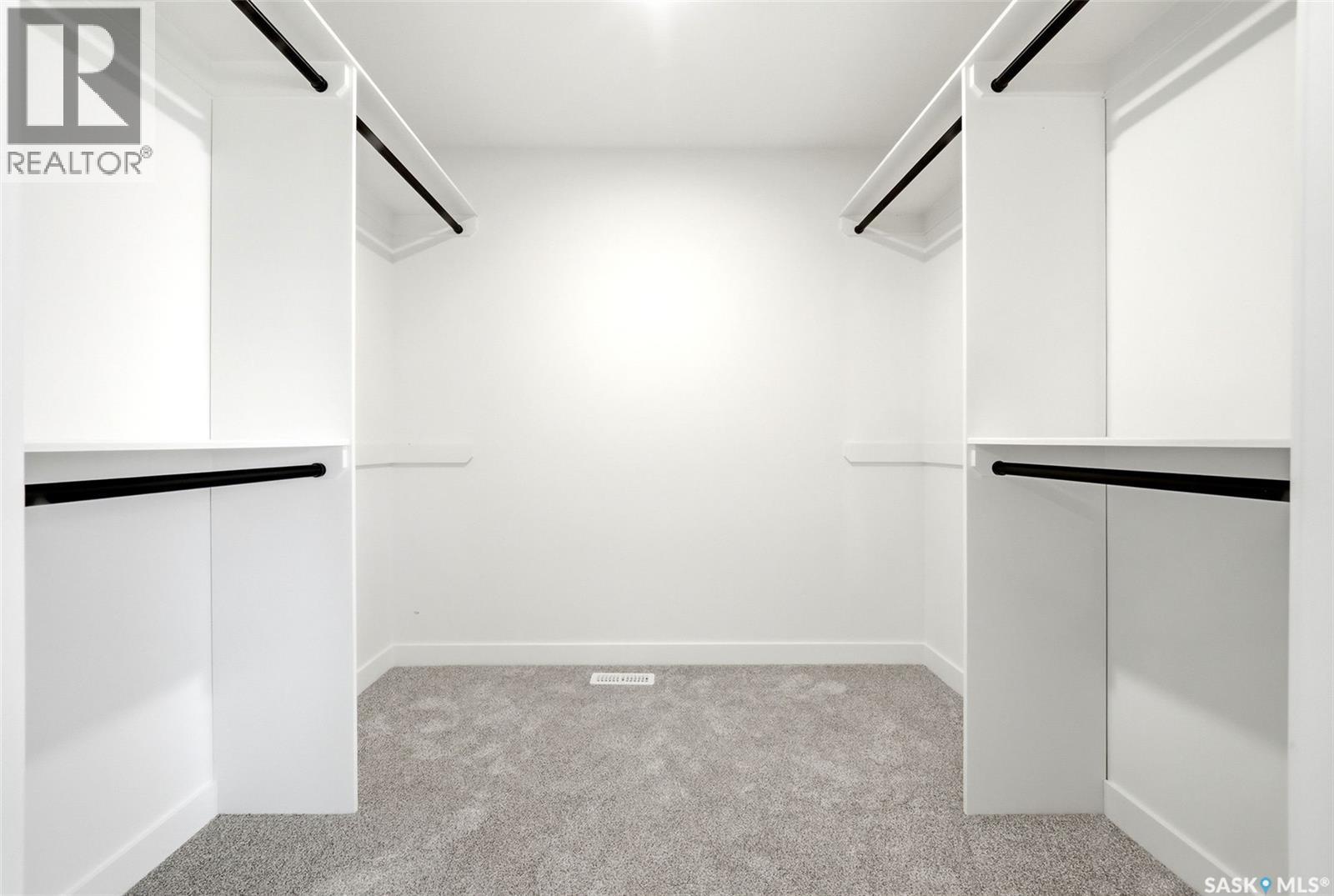 3917 Qu'appelle Drive, Regina, Saskatchewan  S4S 0E1 - Photo 25 - SK034044