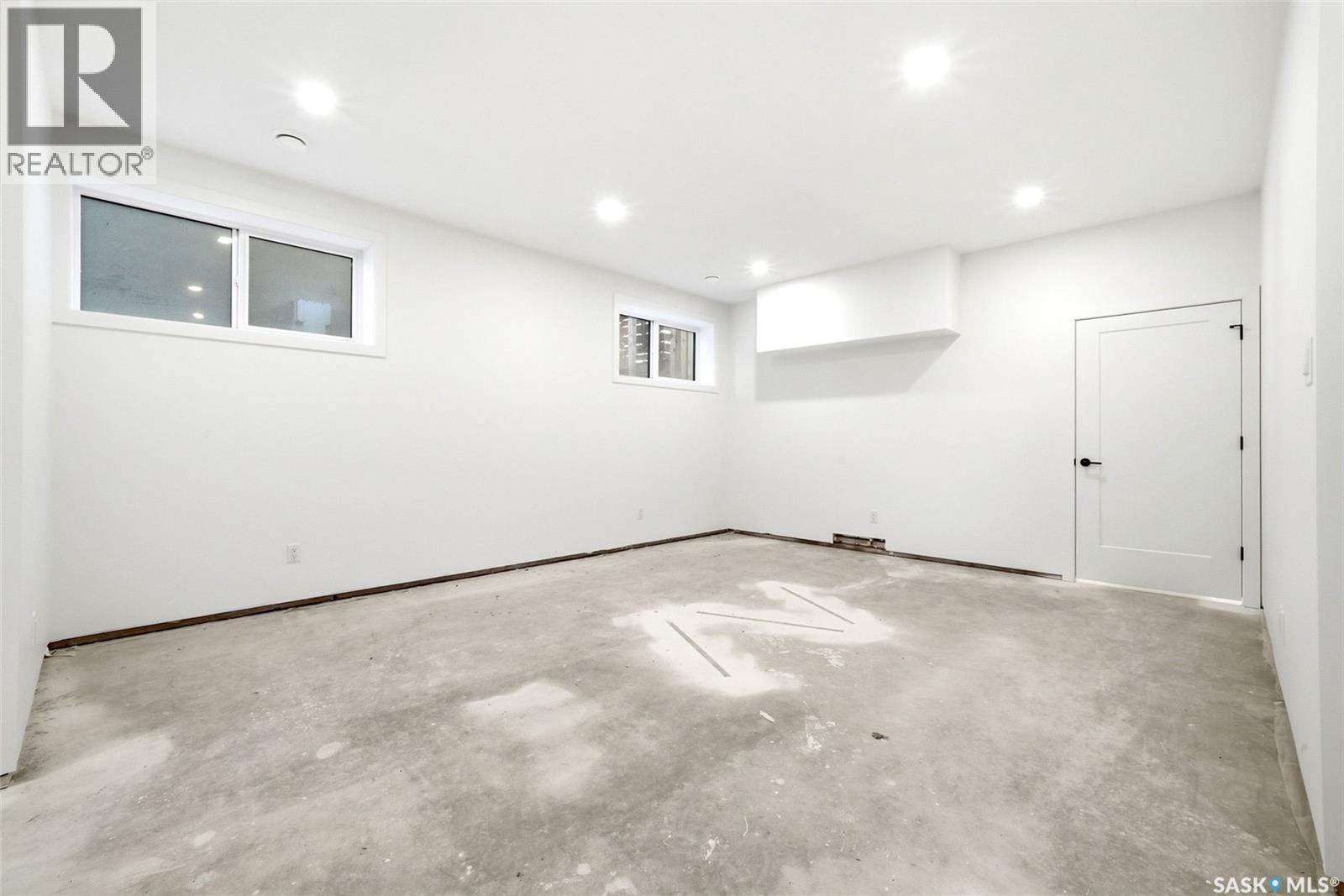 3917 Qu'appelle Drive, Regina, Saskatchewan  S4S 0E1 - Photo 35 - SK034044