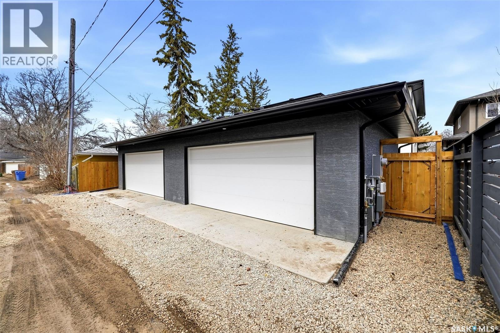 3917 Qu'appelle Drive, Regina, Saskatchewan  S4S 0E1 - Photo 36 - SK034044