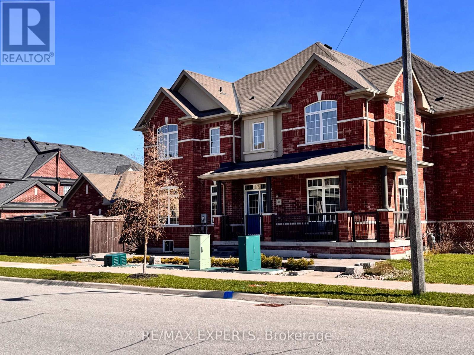 41 BEECHBOROUGH CRESCENT, East Gwillimbury, Ontario