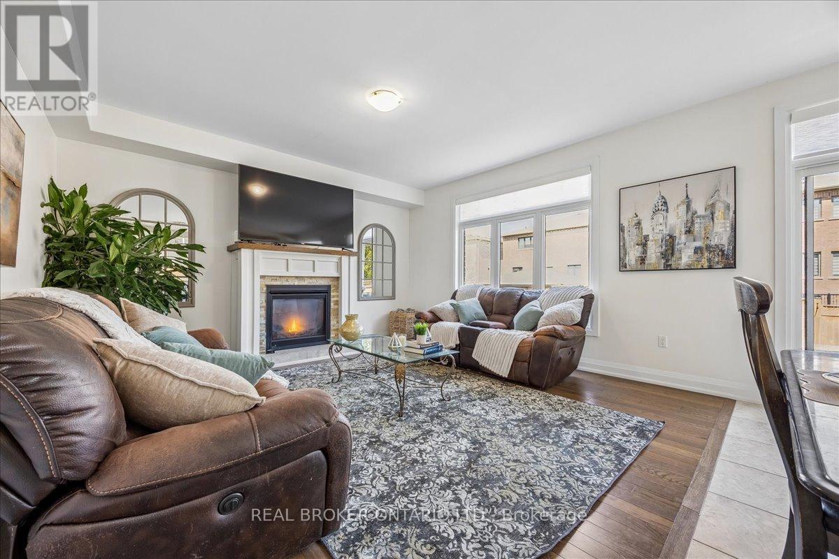 215 Centre Street, Clearview, Ontario  L0M 1S0 - Photo 11 - S13054304