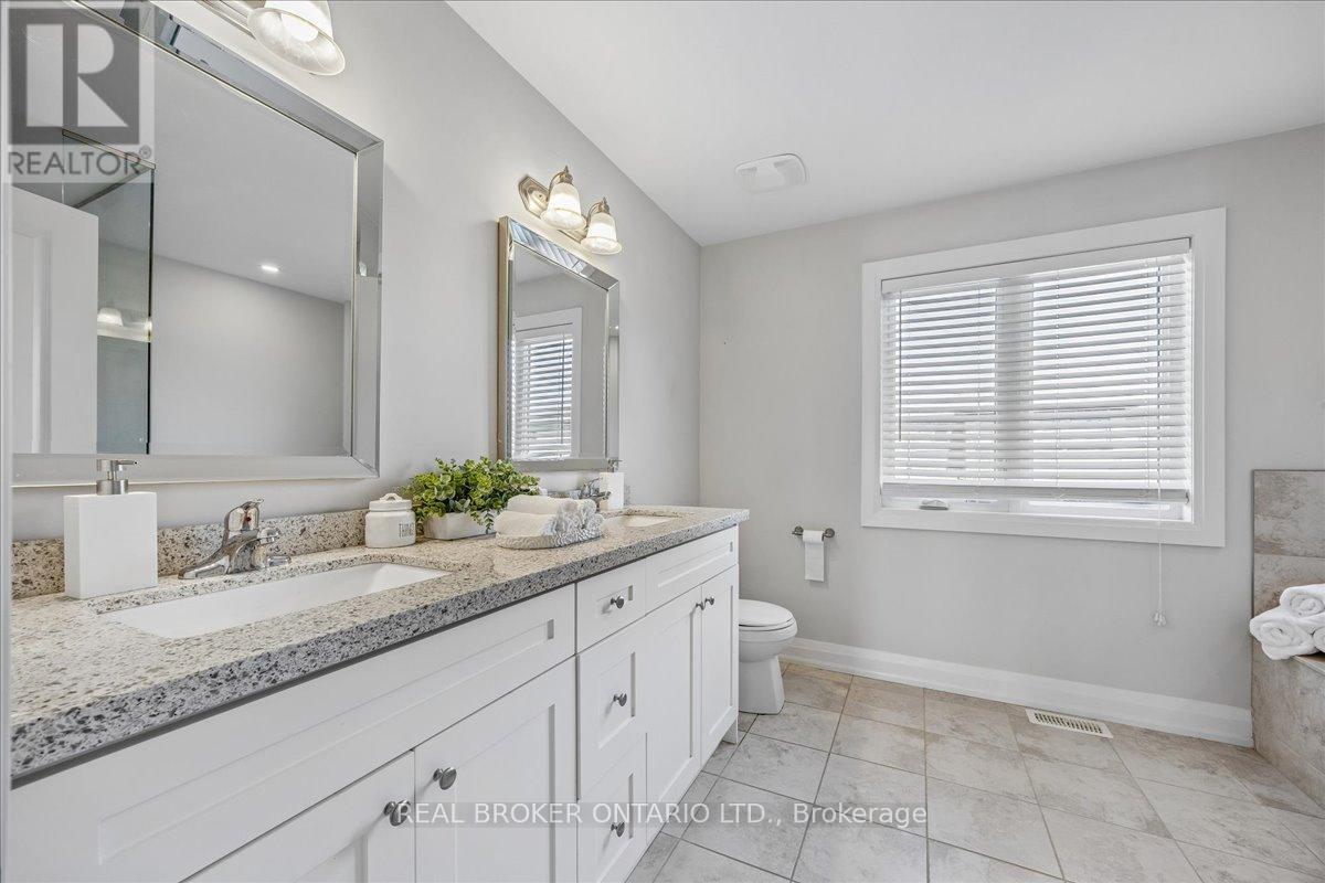 215 Centre Street, Clearview, Ontario  L0M 1S0 - Photo 15 - S13054304