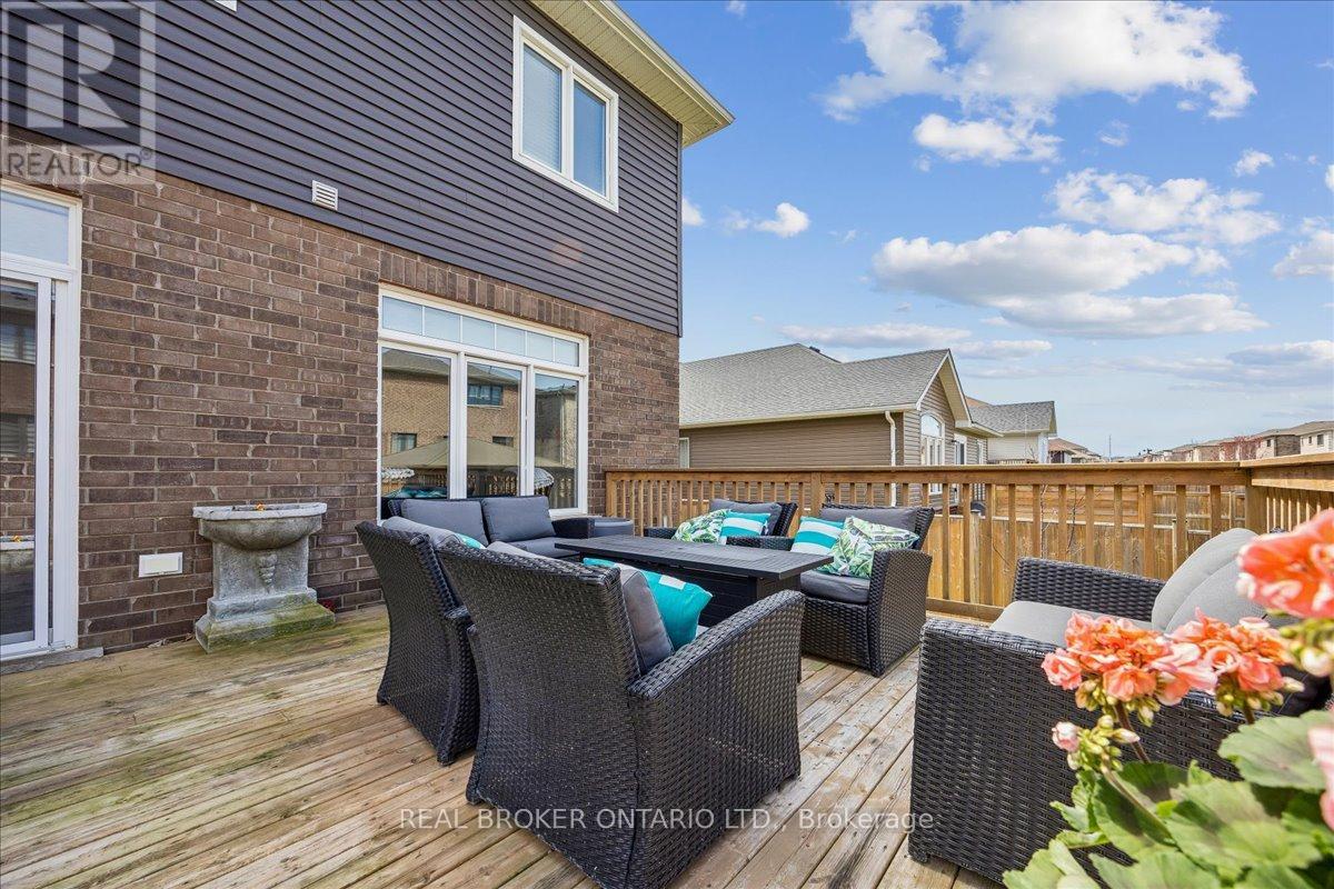 215 Centre Street, Clearview, Ontario  L0M 1S0 - Photo 22 - S13054304