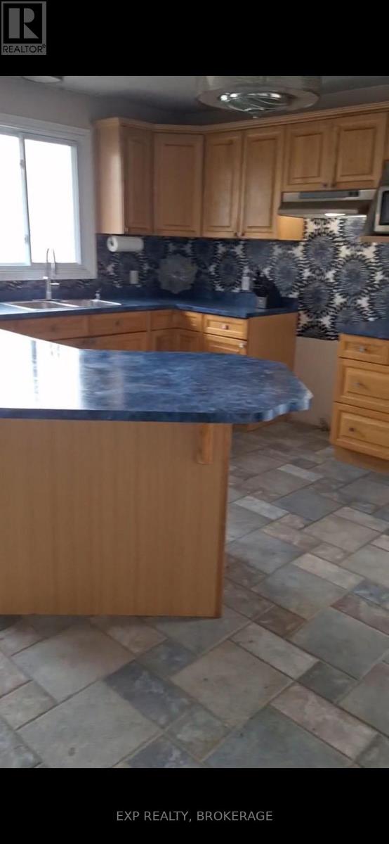 168b Gold Coast Lane, Frontenac Islands, Ontario  K0H 2Y0 - Photo 23 - X13046472