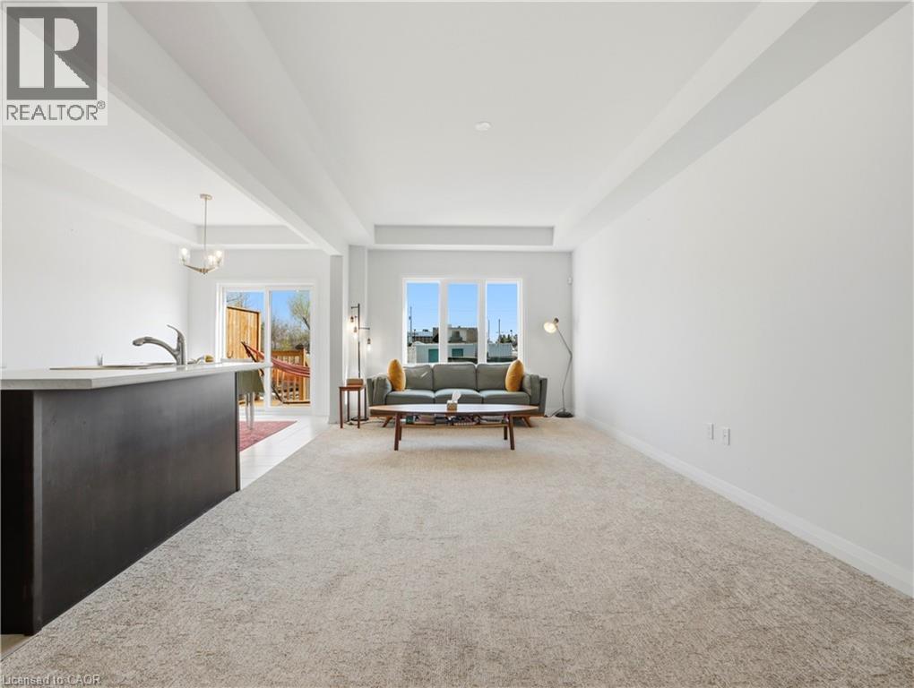 763 Bradford Avenue, Fort Erie, Ontario  L2A 0H3 - Photo 7 - 40824975