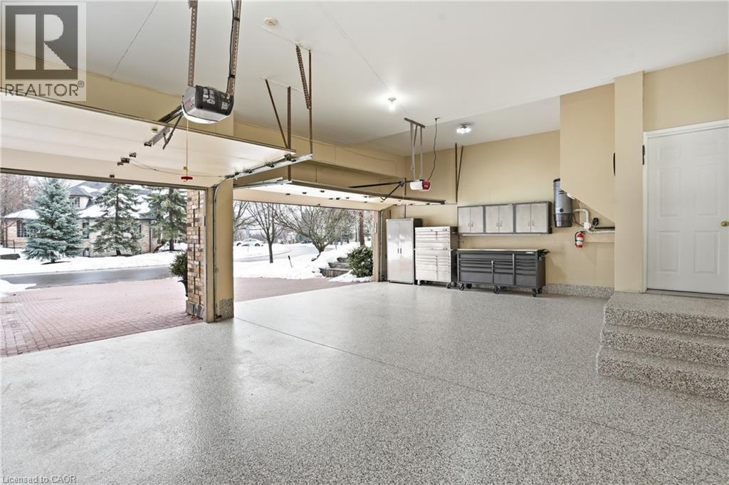 1121 Forestvale Drive, Burlington, Ontario  L7P 4W3 - Photo 41 - 40824925