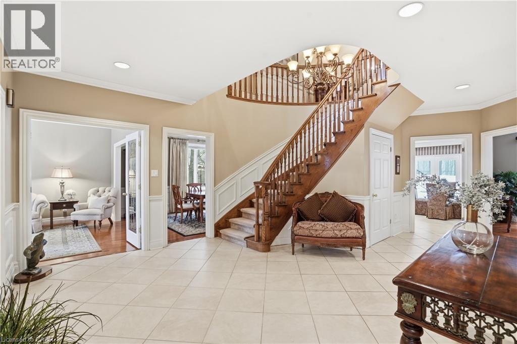 1121 Forestvale Drive, Burlington, Ontario  L7P 4W3 - Photo 6 - 40824925