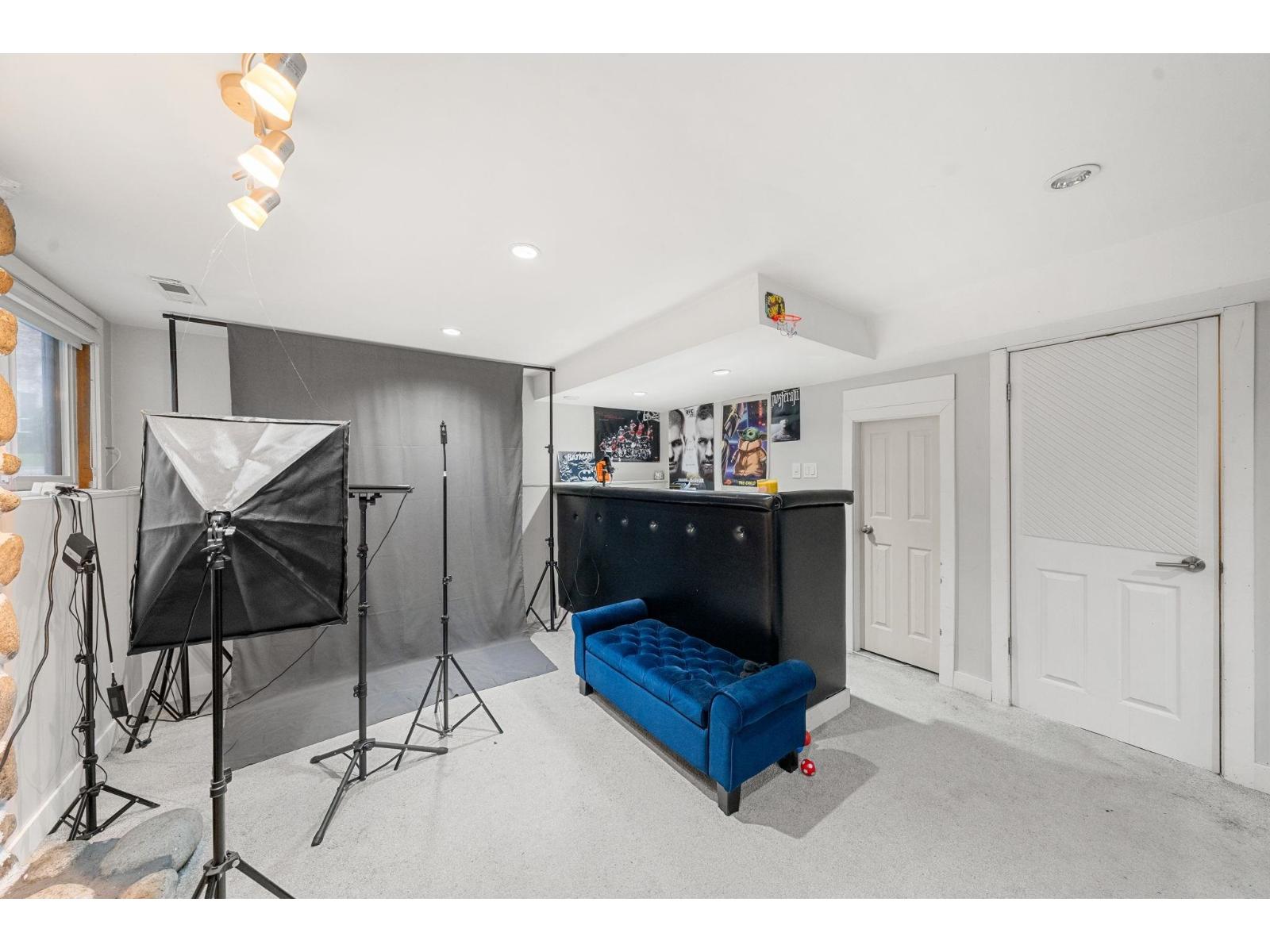 8689 110a Street, Delta, British Columbia  V4C 4K8 - Photo 30 - R3098217