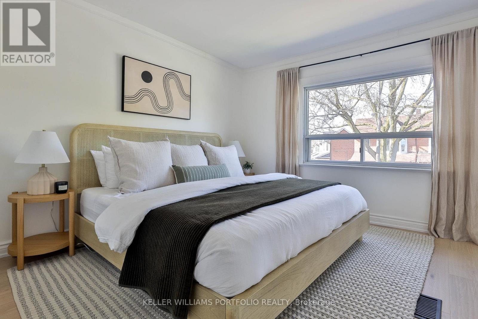 63 Hounslow Heath Road, Toronto, Ontario  M6N 1G7 - Photo 13 - W13054052