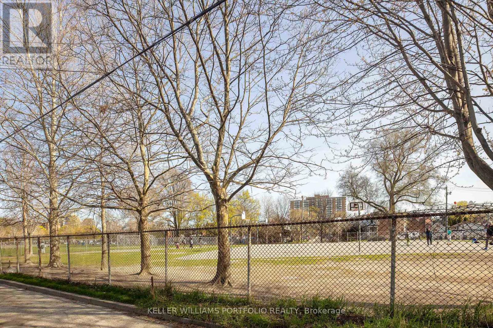 63 Hounslow Heath Road, Toronto, Ontario  M6N 1G7 - Photo 27 - W13054052