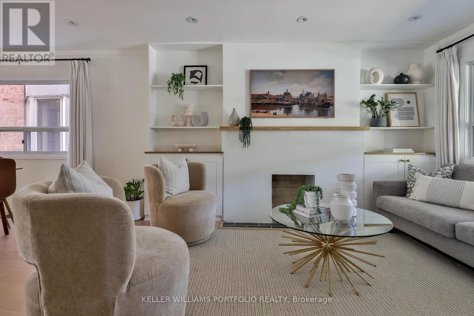 63 Hounslow Heath Road, Toronto, Ontario  M6N 1G7 - Photo 4 - W13054052