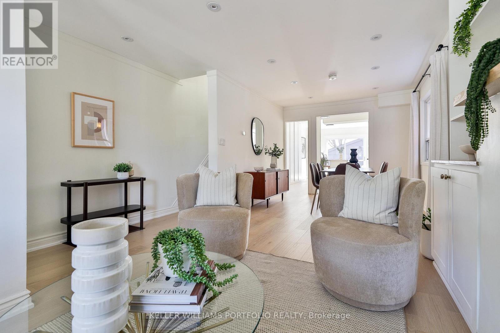 63 Hounslow Heath Road, Toronto, Ontario  M6N 1G7 - Photo 7 - W13054052