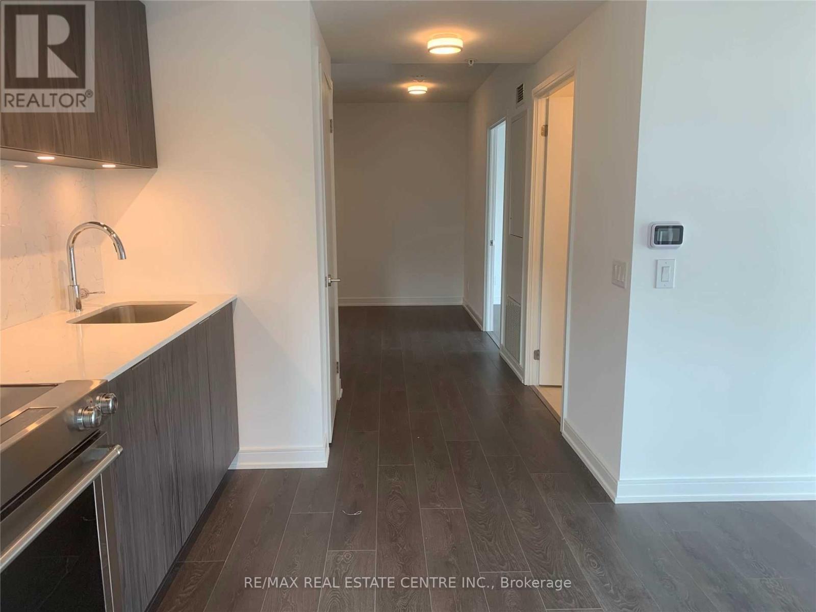 710 - 30 Samuel Wood Way, Toronto, Ontario  M9B 0C9 - Photo 8 - W13054136