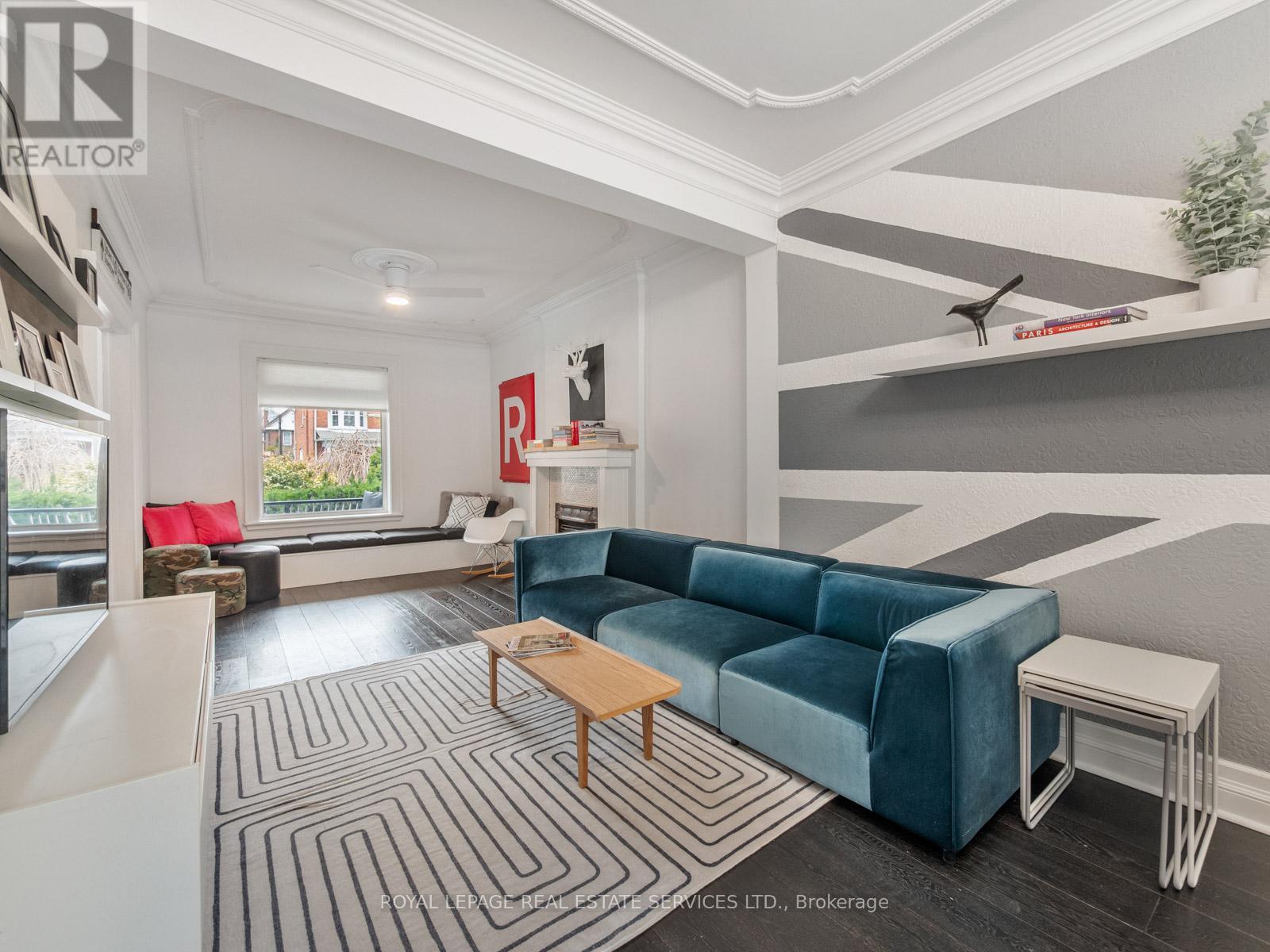 162 Medland Street, Toronto, Ontario  M6P 2N5 - Photo 9 - W13054248