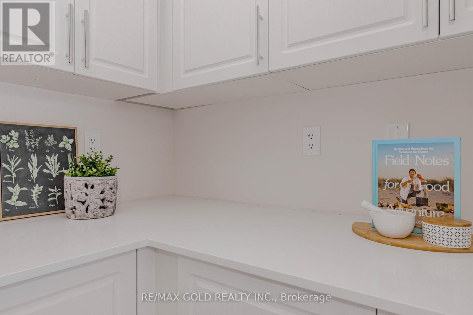 25 Sapwood Crescent, Brampton, Ontario  L6Z 0K8 - Photo 19 - W13054258