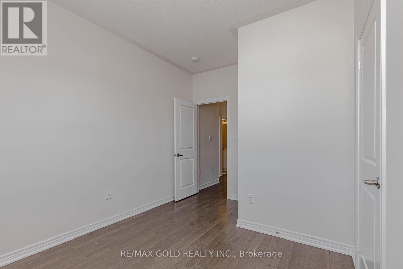 25 Sapwood Crescent, Brampton, Ontario  L6Z 0K8 - Photo 39 - W13054258