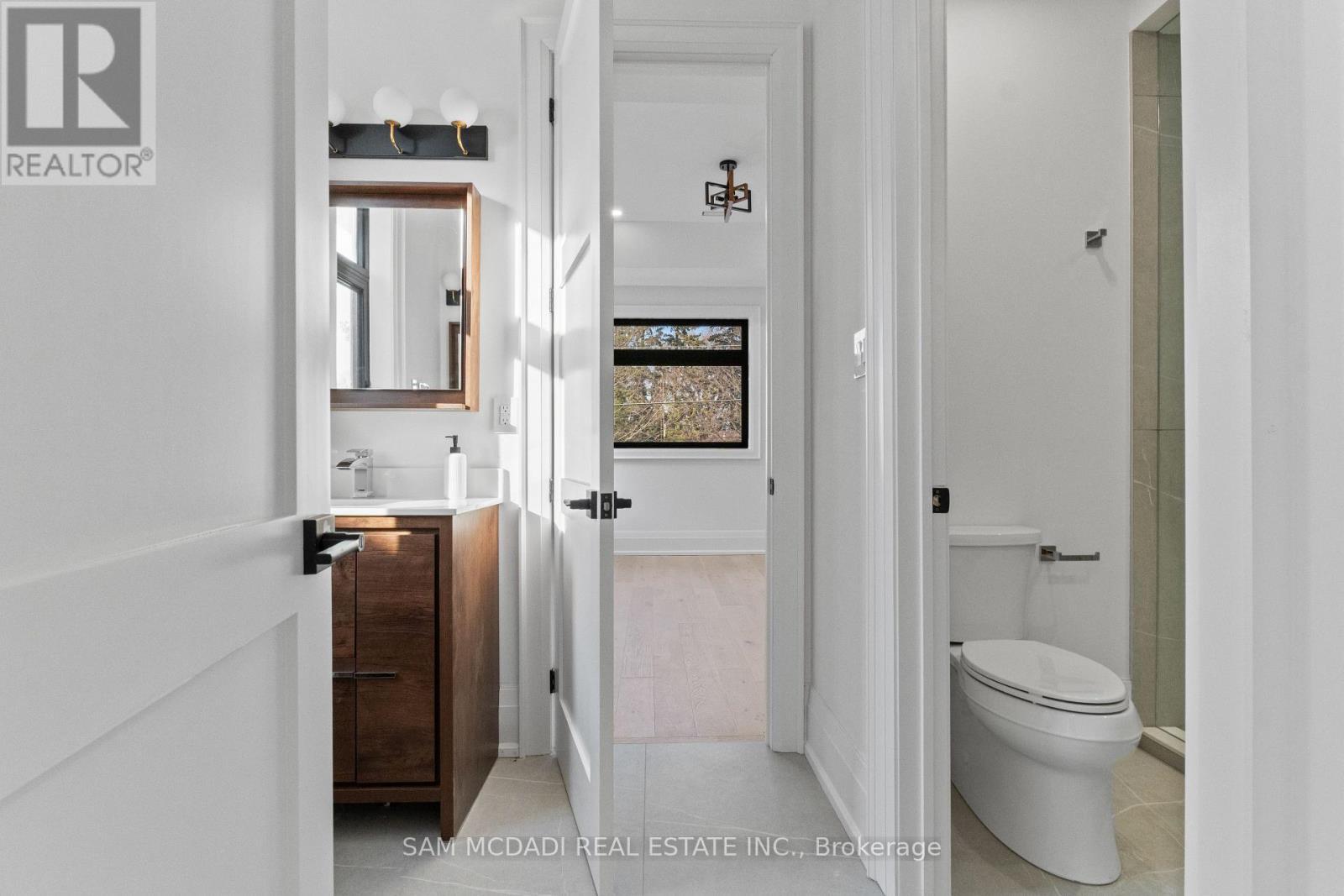 1610 Kenmuir Avenue, Mississauga, Ontario  L5G 4B5 - Photo 23 - W13054278