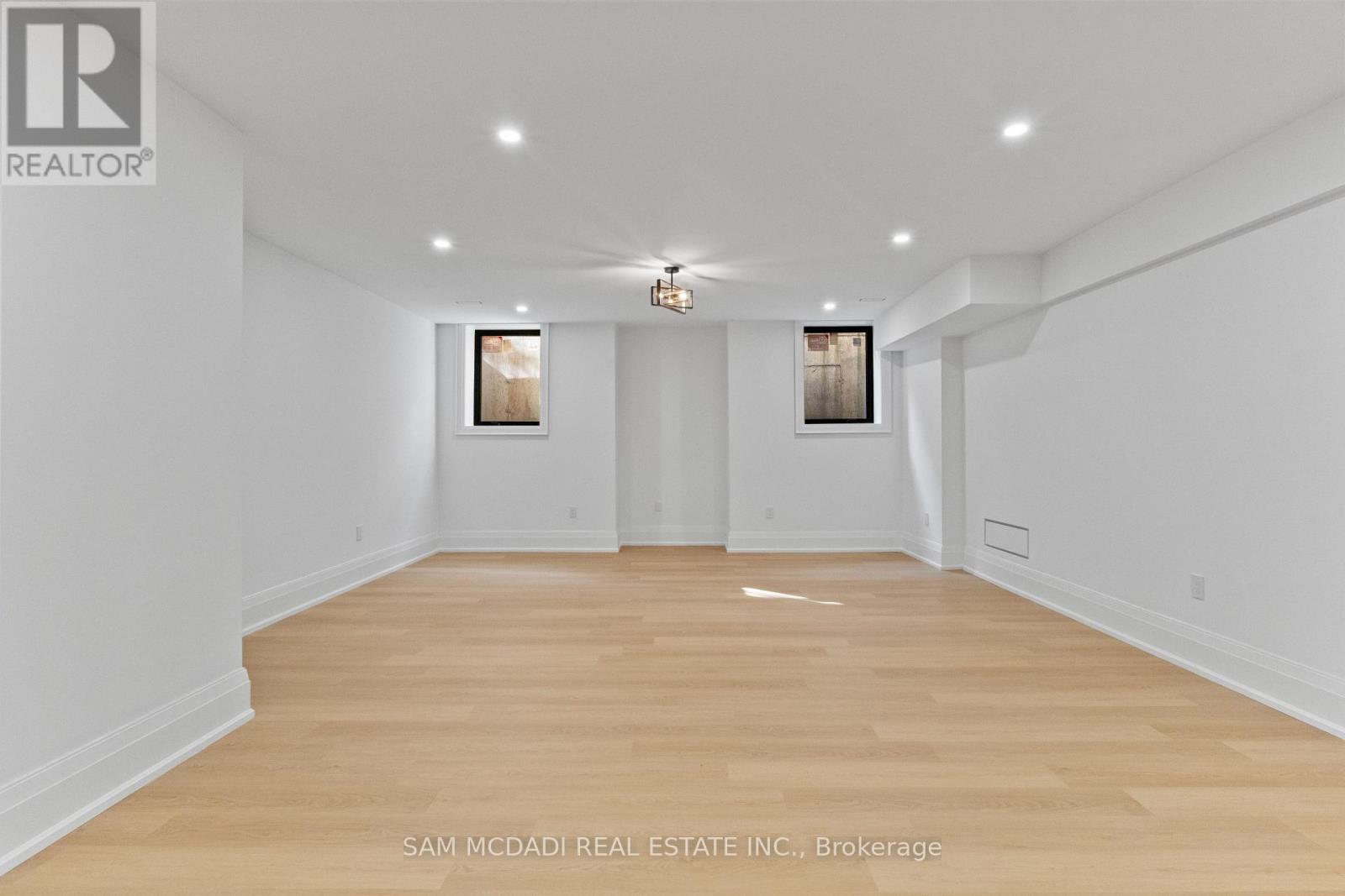 1610 Kenmuir Avenue, Mississauga, Ontario  L5G 4B5 - Photo 34 - W13054278