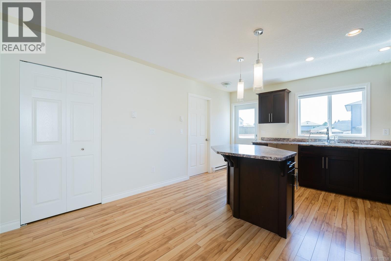 2145 Village Dr, Nanaimo, British Columbia  V9X 0A7 - Photo 9 - 1033138