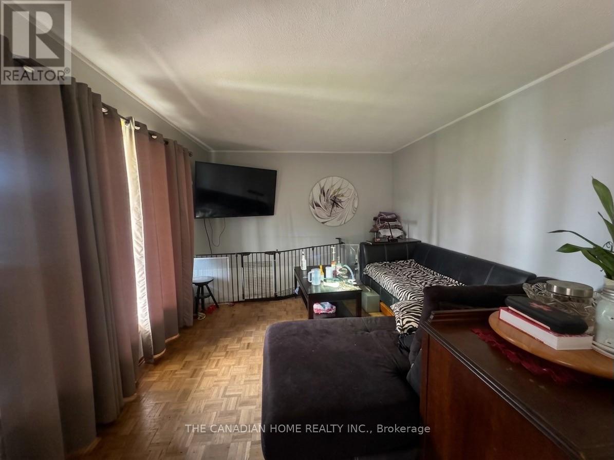 6659 Laird Road W, Puslinch, Ontario  N1H 6J3 - Photo 3 - X13054112