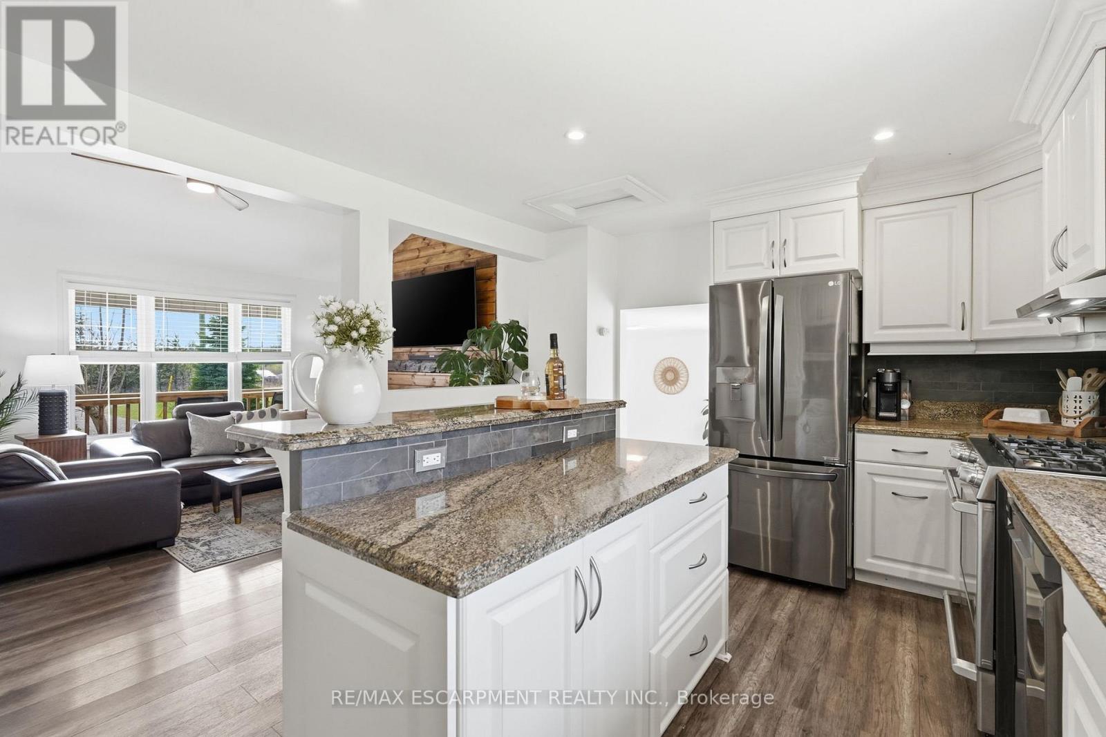 8951 Silver Street, West Lincoln, Ontario  L0R 1E0 - Photo 11 - X13054178