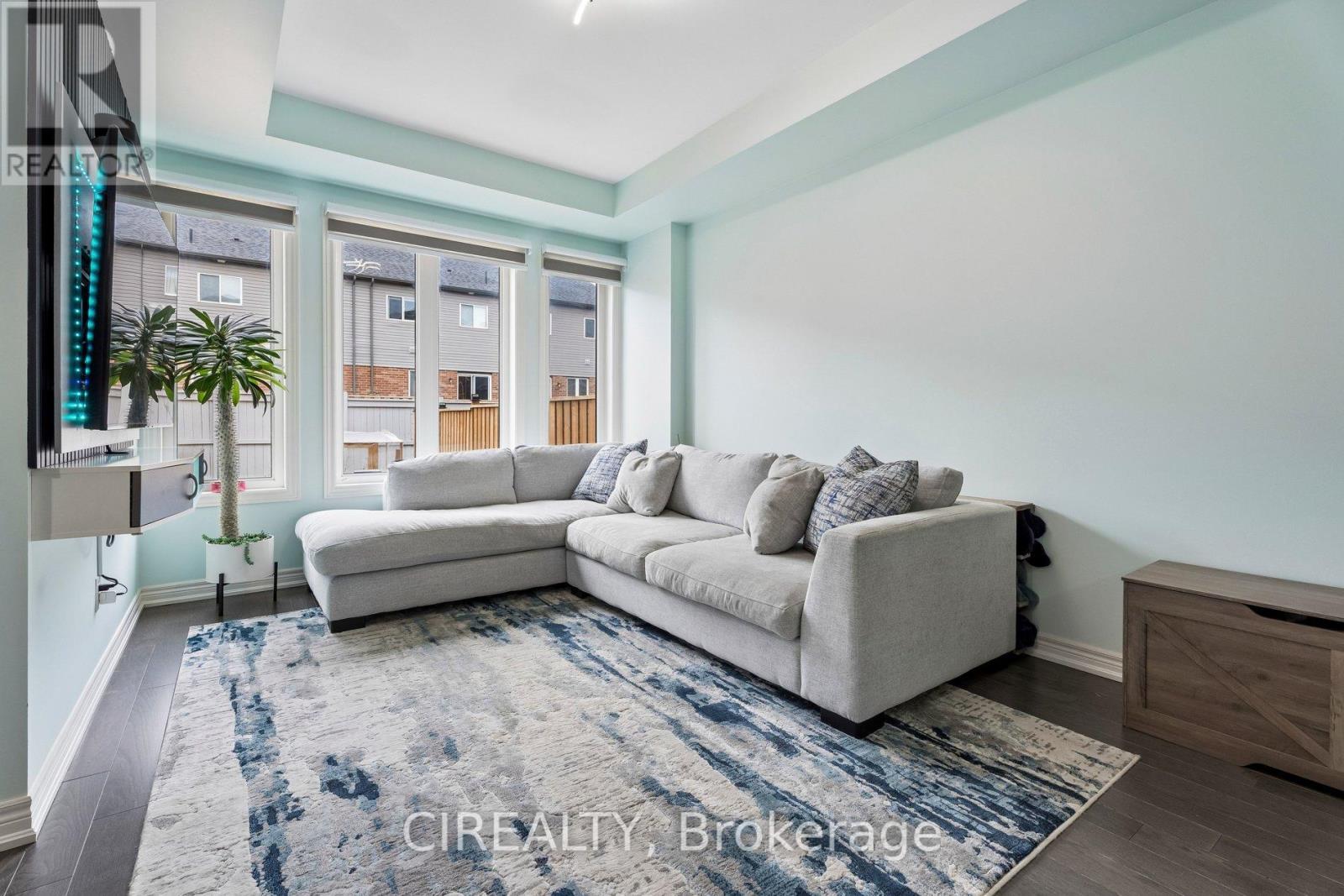 357 Raymond Road, Hamilton, Ontario  L9K 0J8 - Photo 9 - X13054198