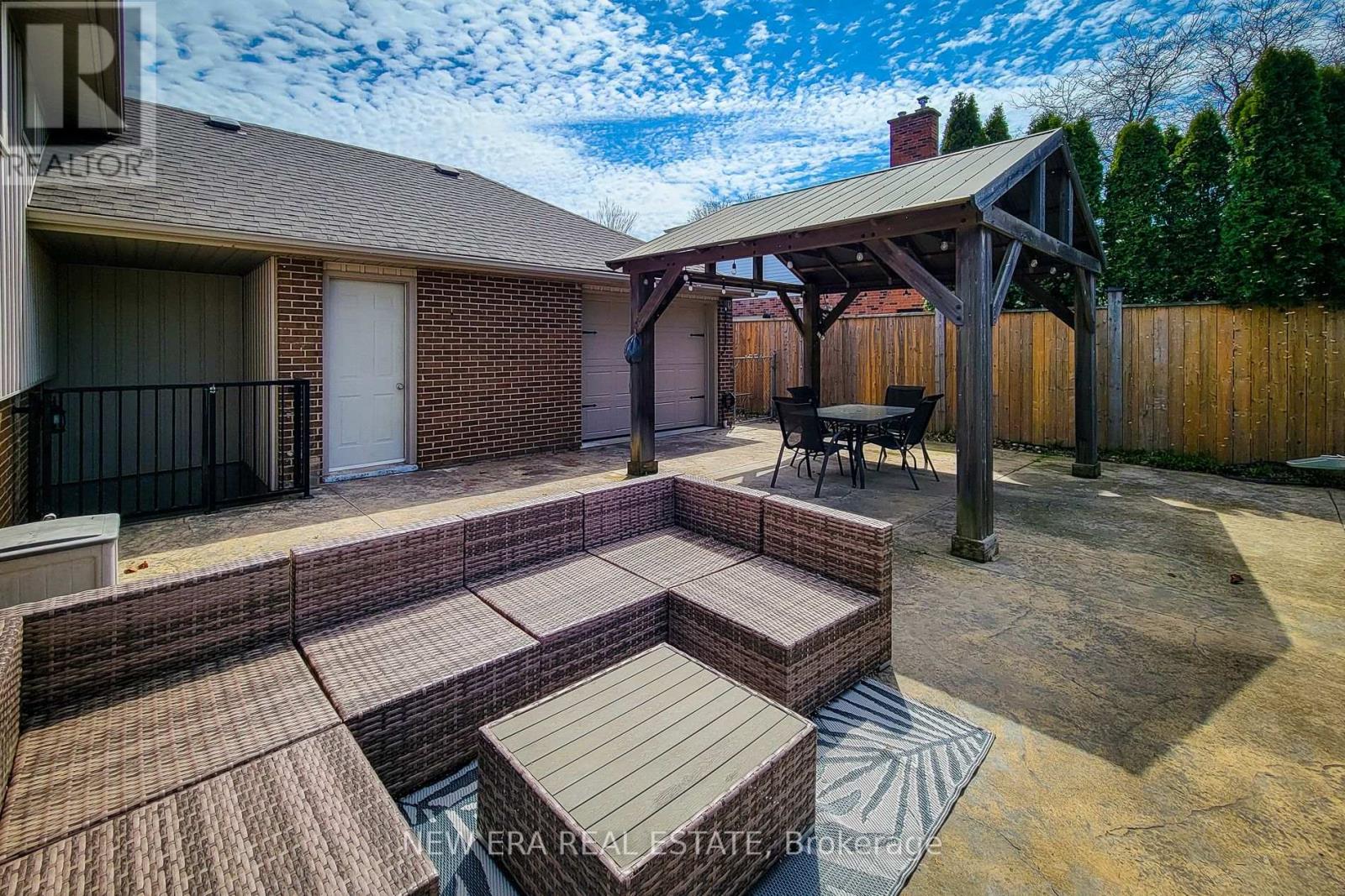 55 Spring Garden Boulevard, St. Catharines, Ontario  L2N 3R2 - Photo 11 - X13054222