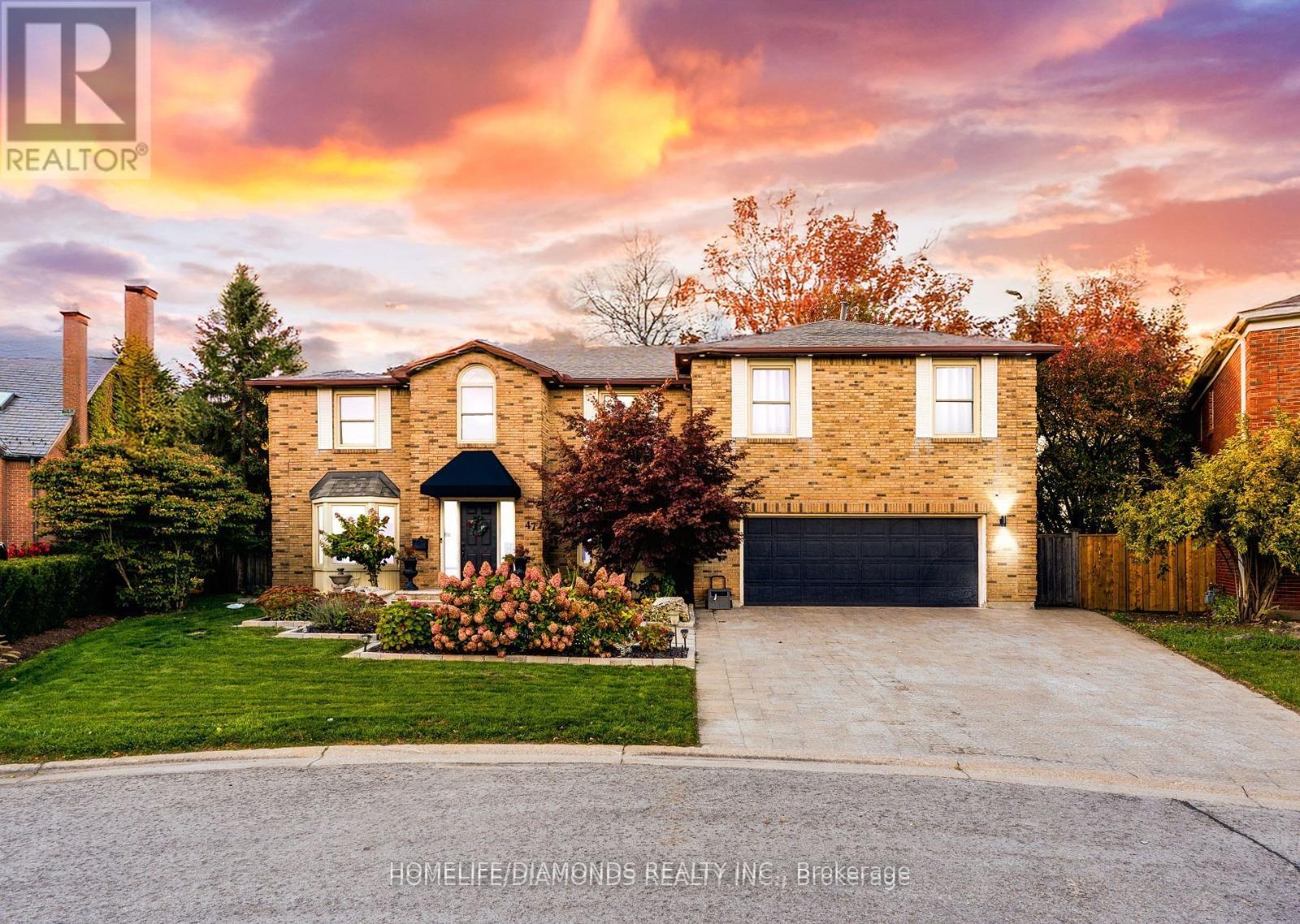 47 Ridge Point Drive, St. Catharines, Ontario  L2T 2S8 - Photo 2 - X13054260